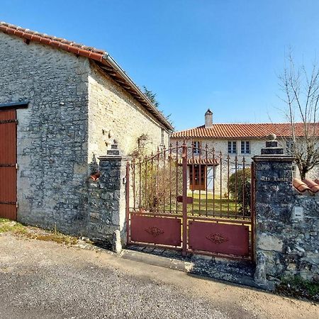 Villa Les Lumas Taize-Aizie Exterior foto
